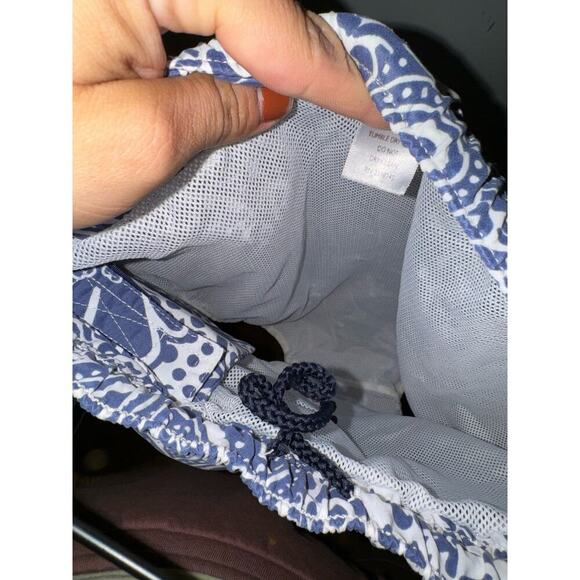 Vineyard vines men’s blue pattern swim shorts size medium - Picture 4 of 7